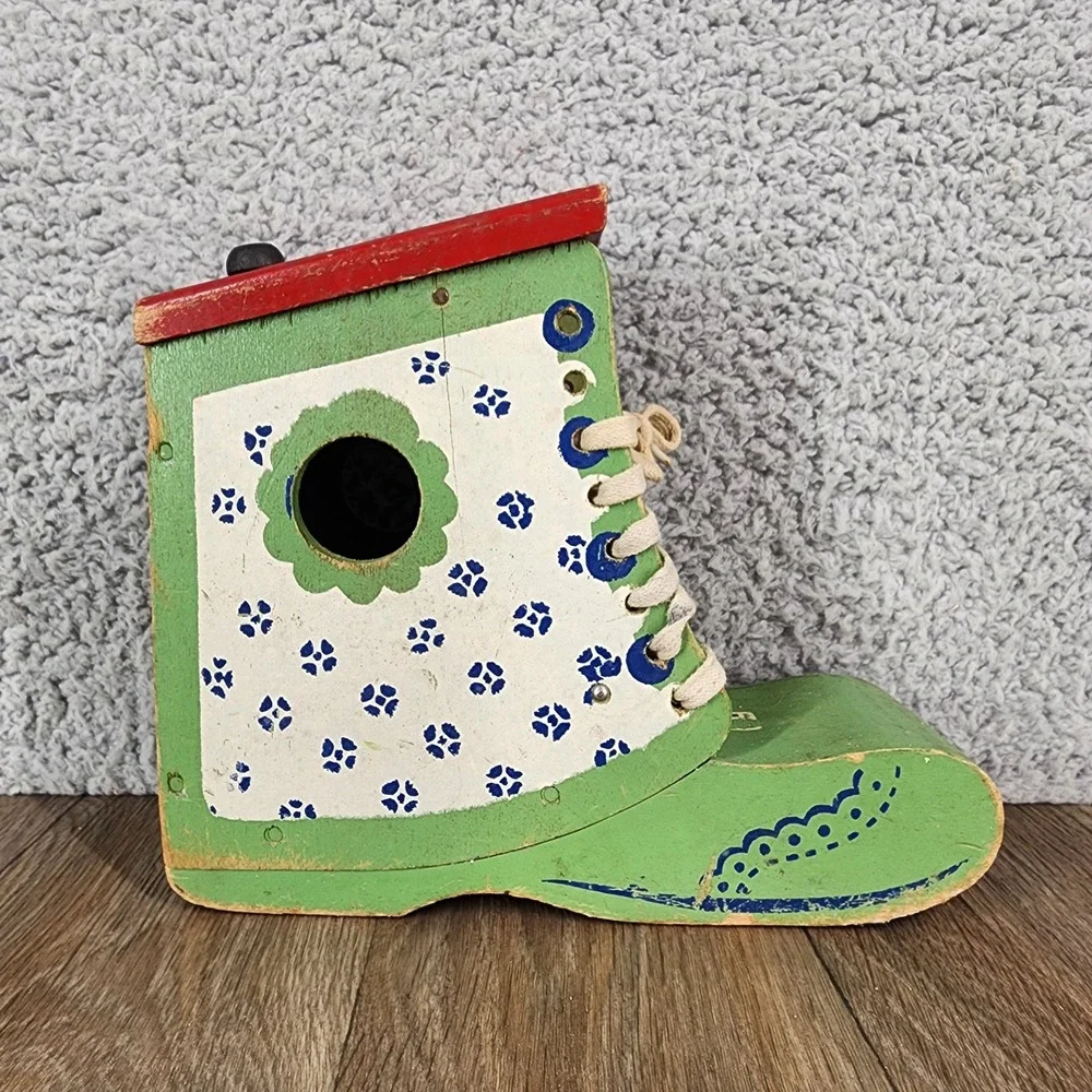 Vintage Learn to‎ Tie Shoes Toy Nursery Rhyme Decor Folk Art Old Woman Who Lived